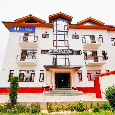 Fabhotel Grand Comforts Haidarpur Esterno foto