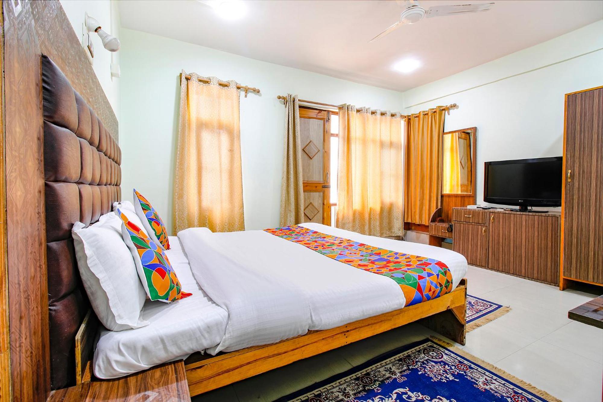 Fabhotel Grand Comforts Haidarpur Esterno foto