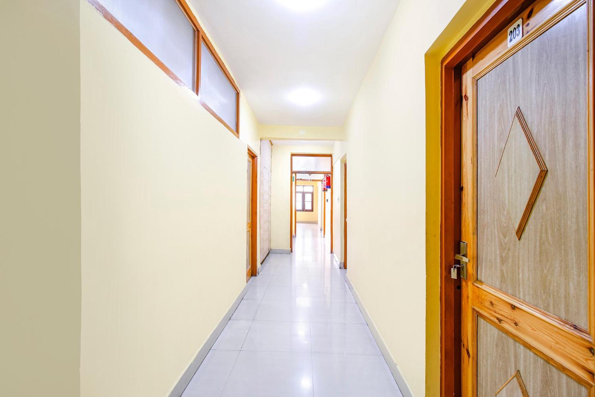 Fabhotel Grand Comforts Haidarpur Esterno foto