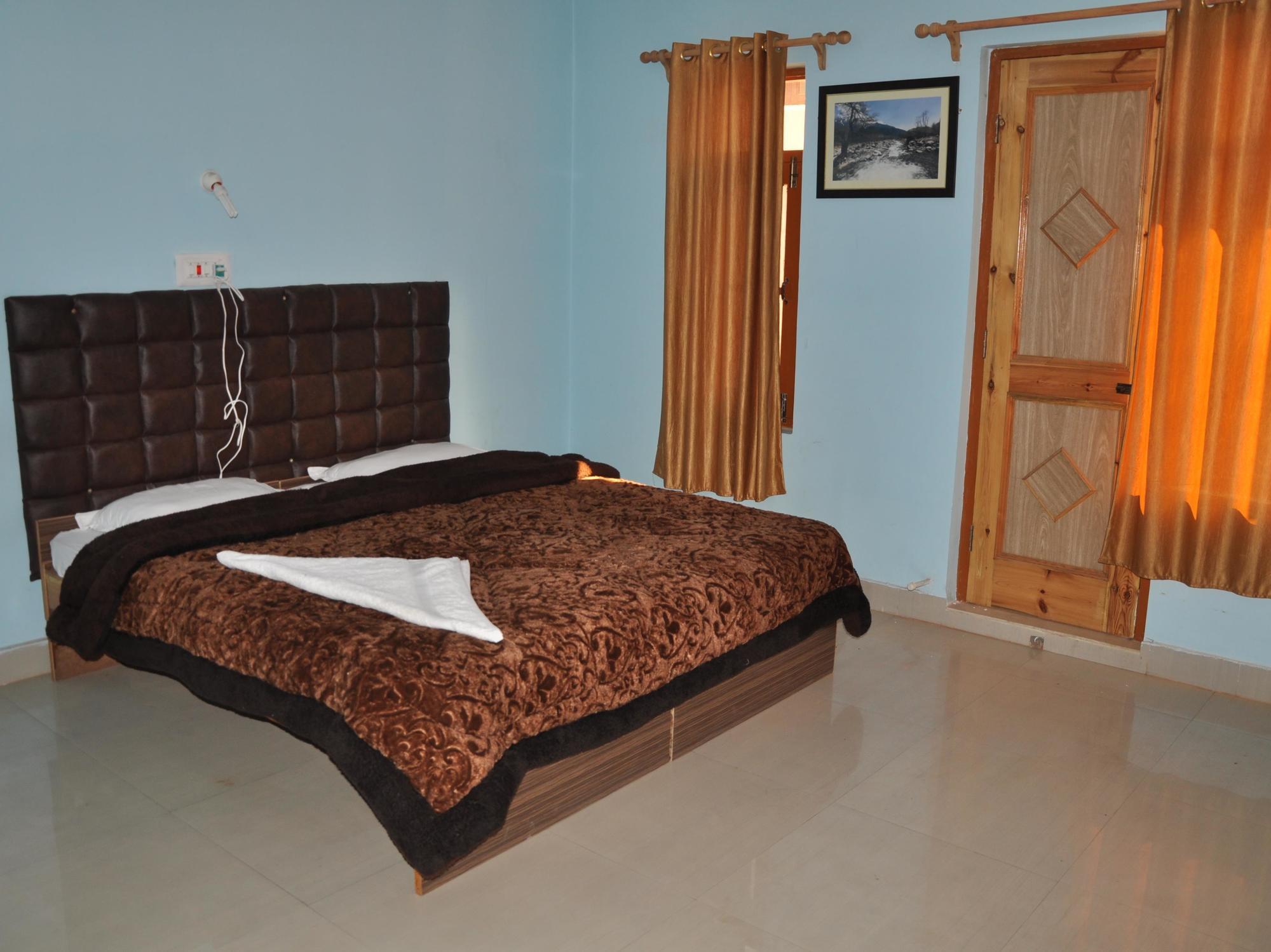 Fabhotel Grand Comforts Haidarpur Esterno foto